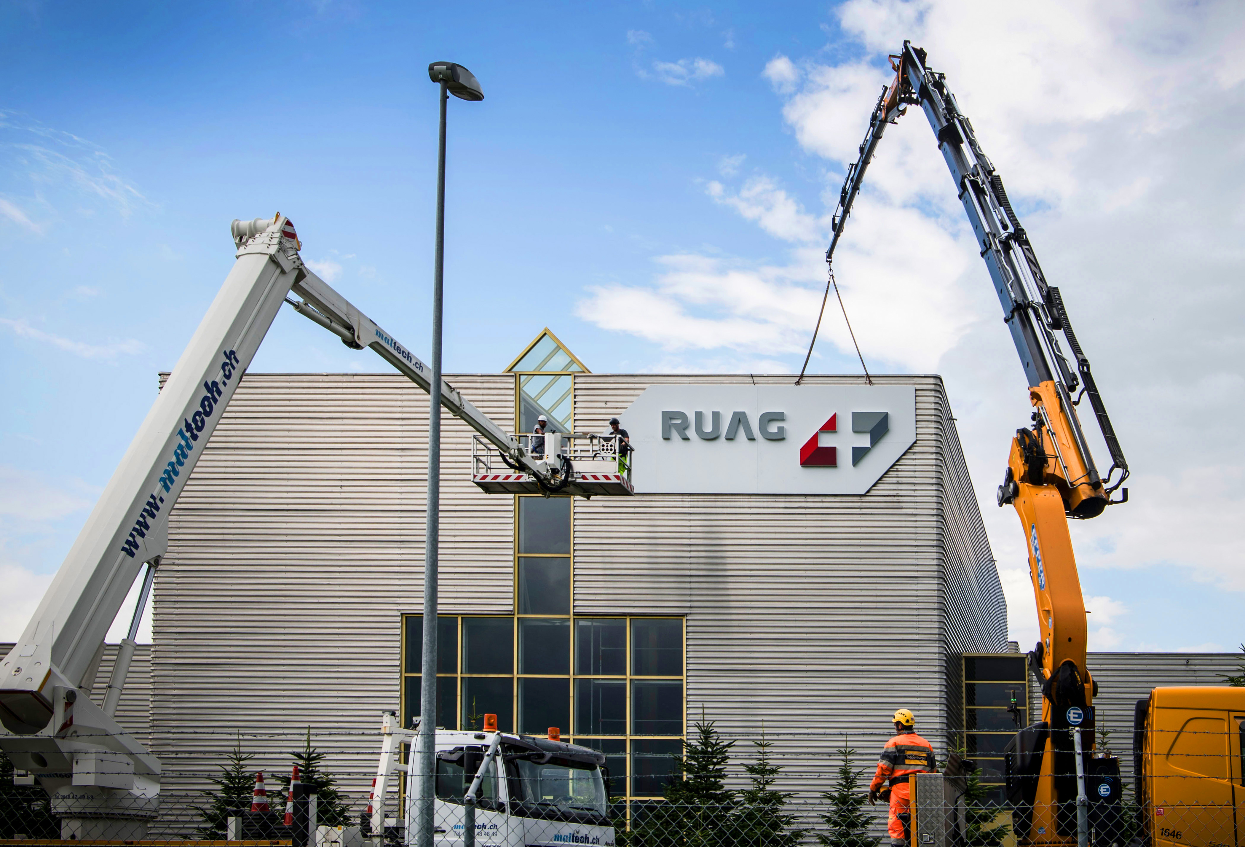 Emmen_RUAGLogo
