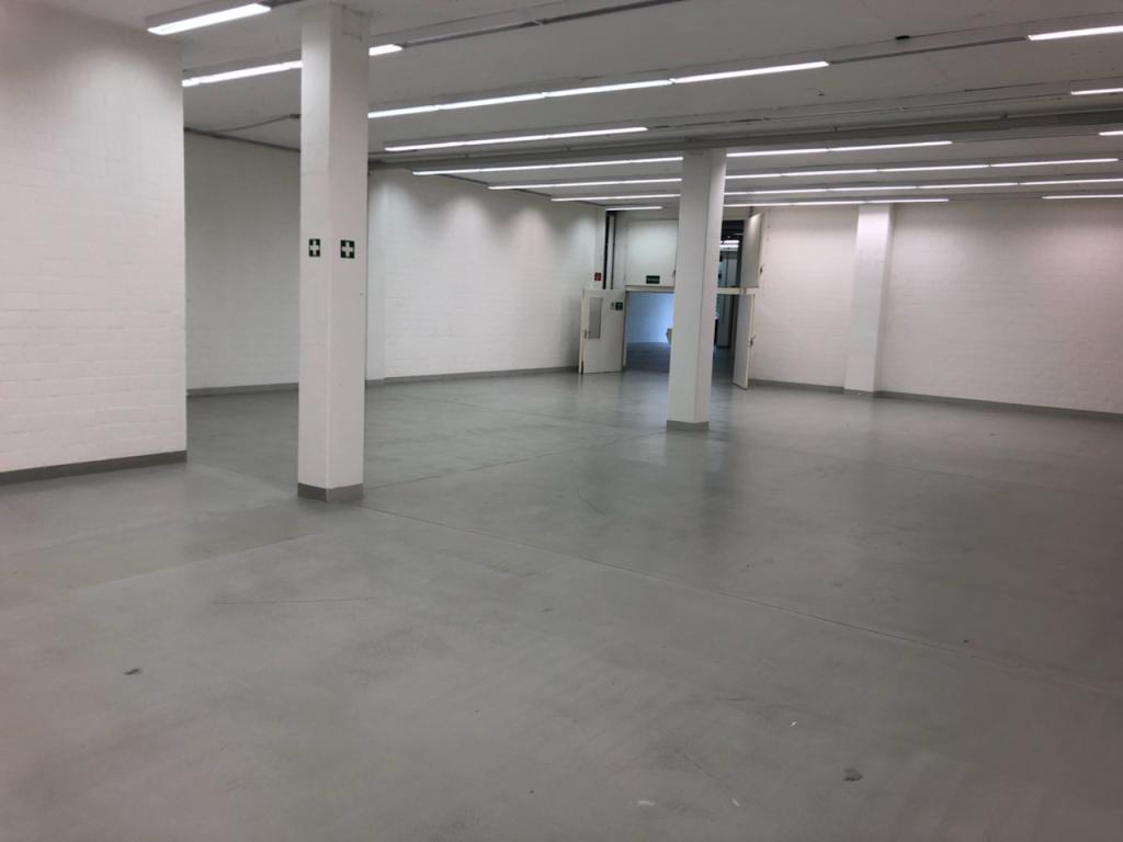 WAL_GE001_EG_Gewerberaum_Foto 01