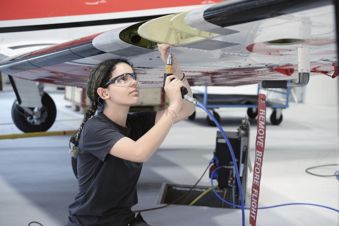PC-7 Maintenance