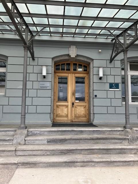 GEB_352_Haupteingang