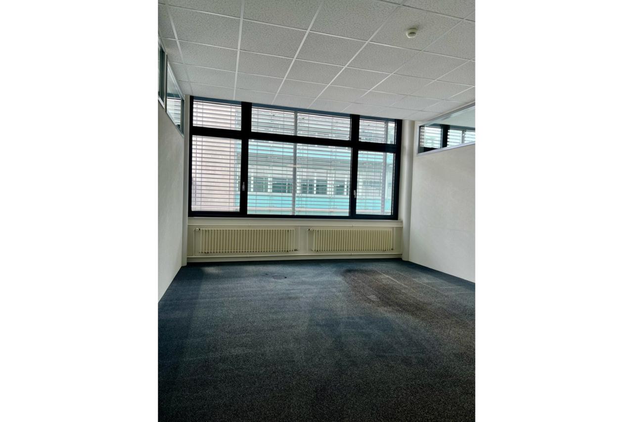 Büro 2