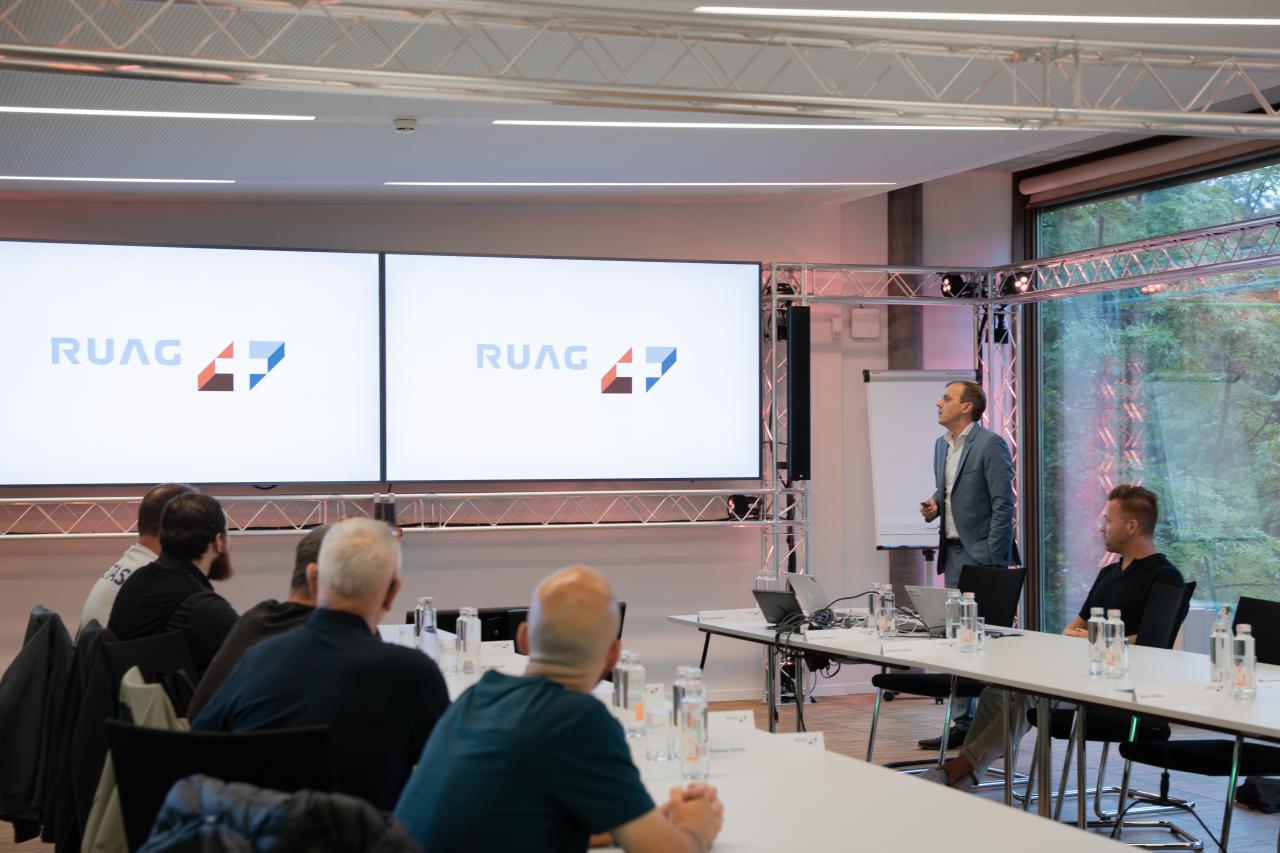 Event der Ehemaligen im C5I in Thun
