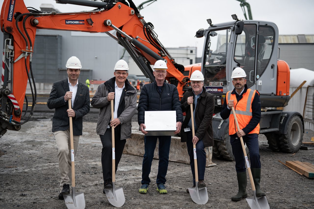 Grundsteinlegung Real Estate