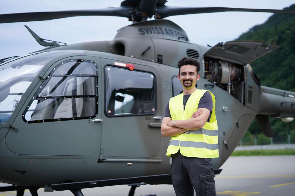 Helikopter Mechaniker Kontrolle