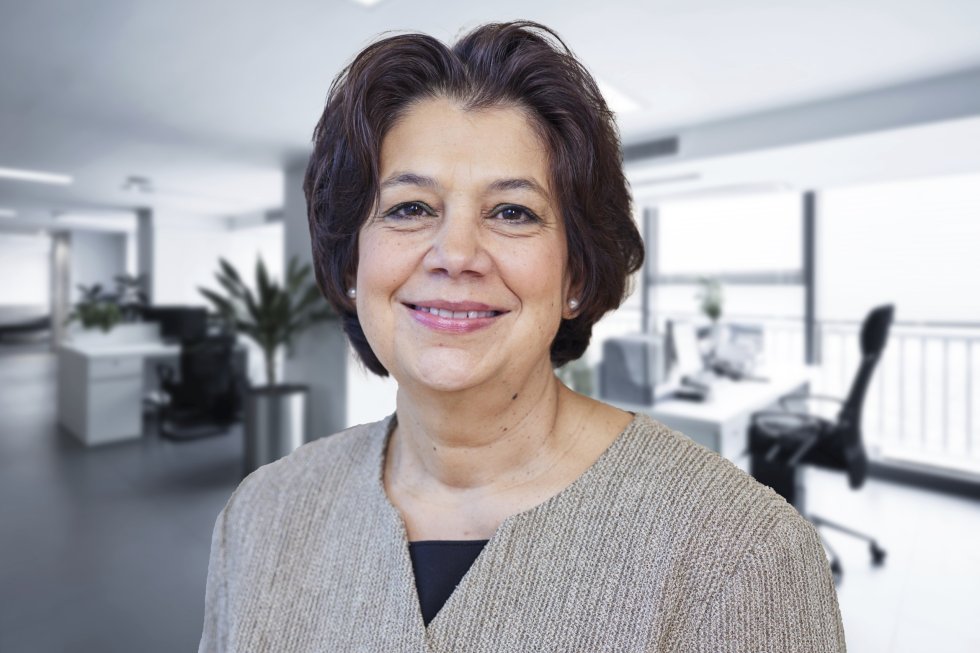 Porträt Claudia Bidwell