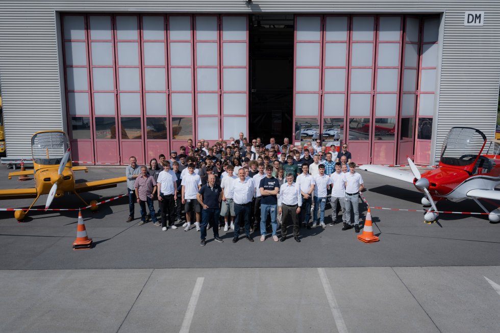 Young Spirit Unboxing Event